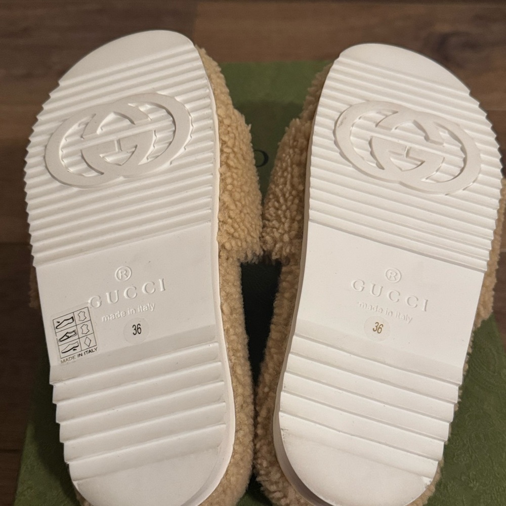 Gucci Shearling Slippers - Picture 5 of 7